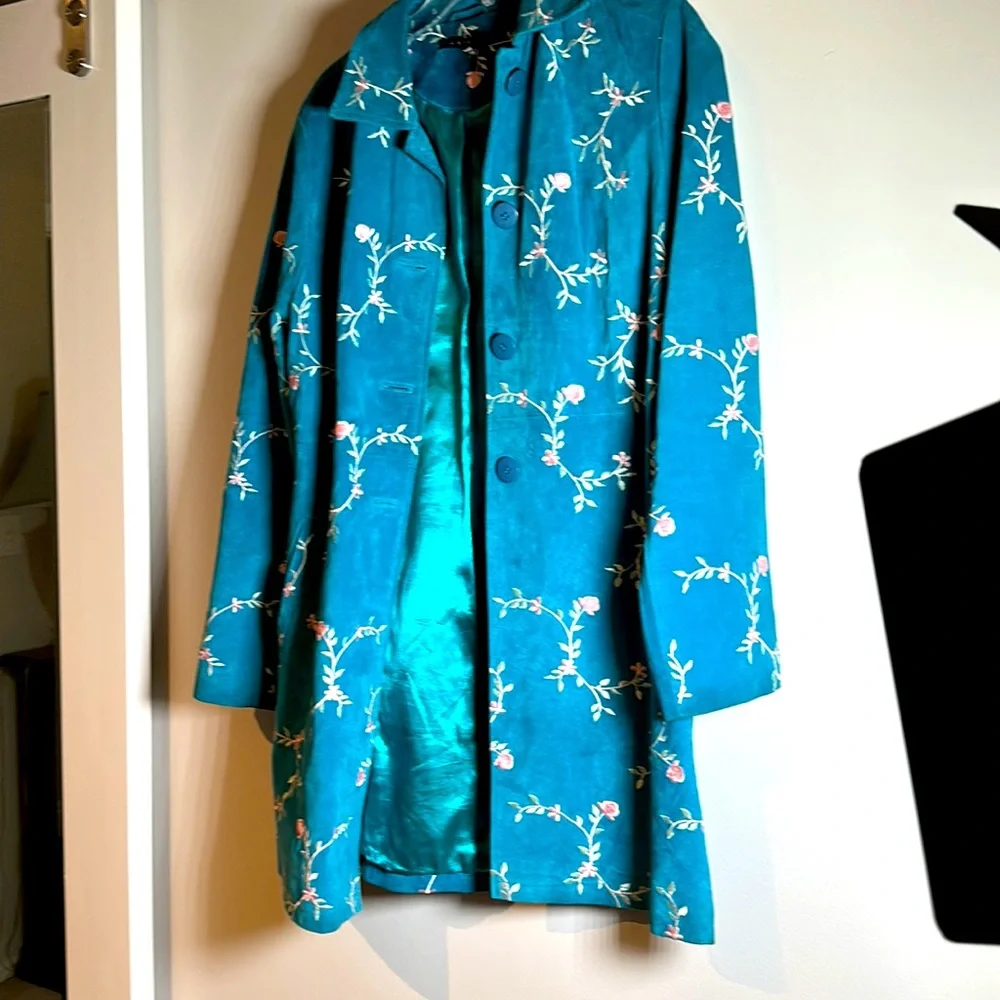 Suede embroidered duster 3/4 jacket - Picture 2 of 6